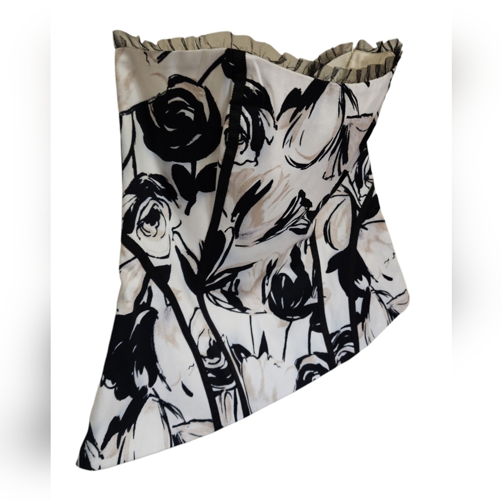 White House Black Market WHBM sz 6 Countryside floral bustier